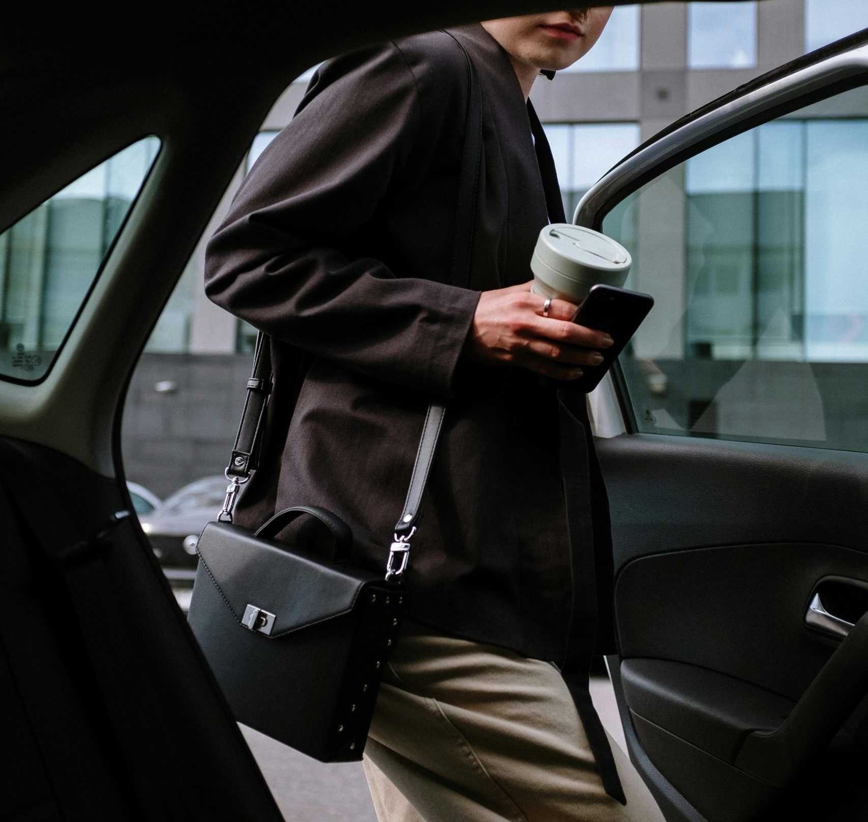 Instappen in taxi